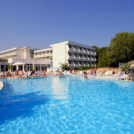 Althea Hotel Albena Buitenkant foto