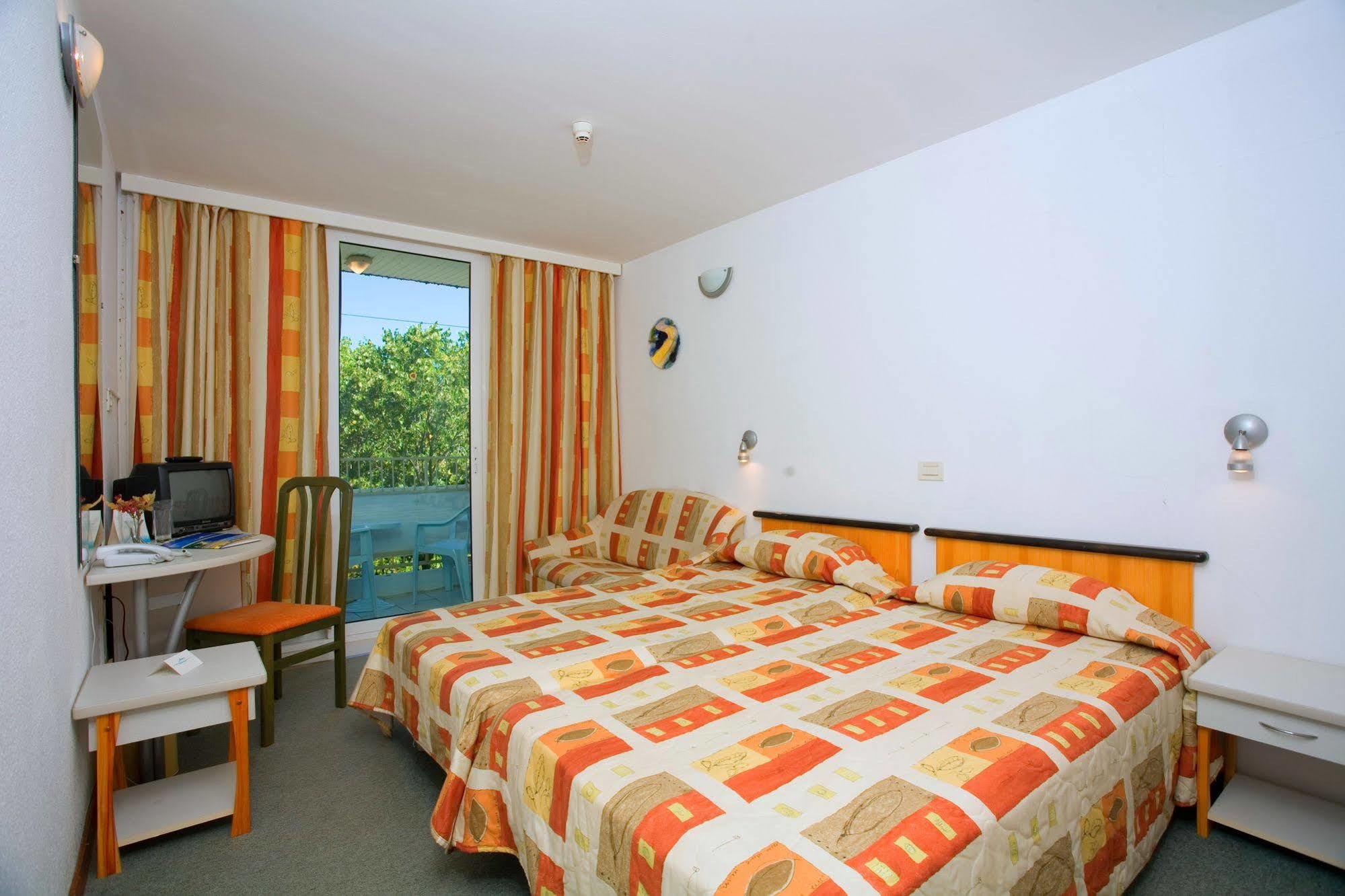 Althea Hotel Albena Buitenkant foto