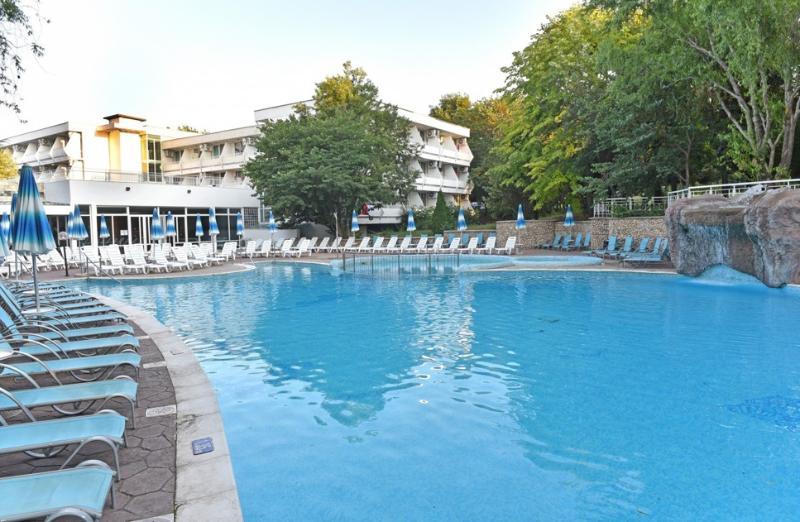 Althea Hotel Albena Buitenkant foto